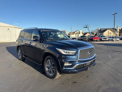 Used 2022 INFINITI QX80 Luxe image 1