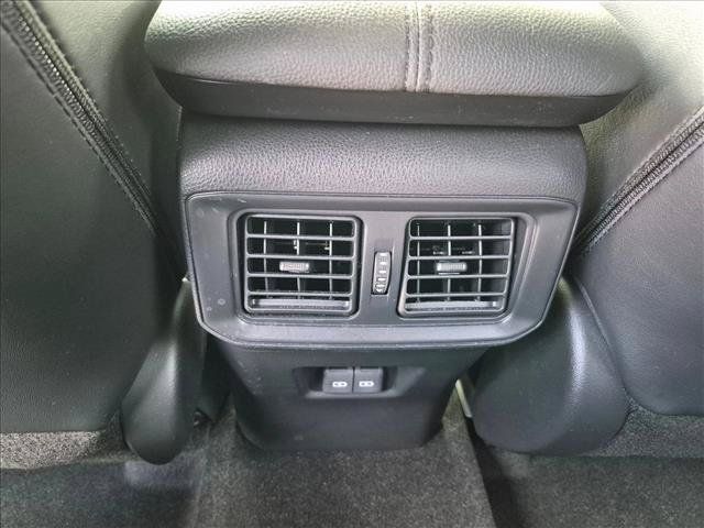 Used 2023 Toyota RAV4 XSE w/ XSE Grade Weather Package AWD/4WD image 17