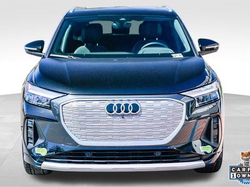 Used 2023 Audi Q4 e-tron Premium Plus w/ Premium Plus image 2