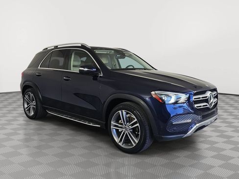 Used 2021 Mercedes-Benz GLE 350 w/ Premium Package image 2