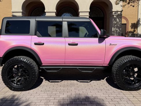 Used 2025 Ford Bronco Big Bend image 2