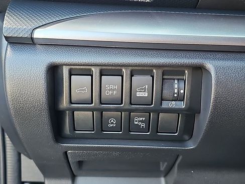 Used 2023 Subaru Forester Premium AWD/4WD image 27