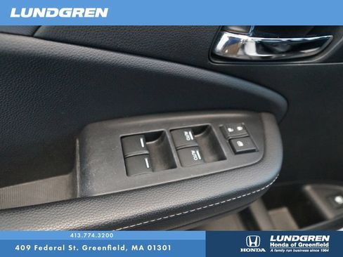 Used 2024 Honda Ridgeline Sport image 15