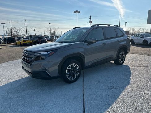 New 2026 Subaru Forester Premium image 3