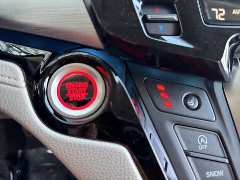 New 2026 Honda Odyssey Touring image 27