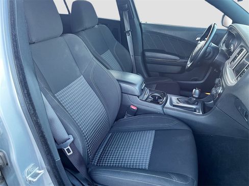 Used 2023 Dodge Charger SXT w/ Blacktop Package image 25