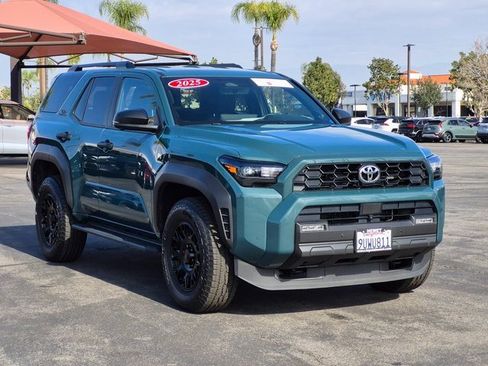 Used 2025 Toyota 4Runner TRD Off-Road Premium image 3