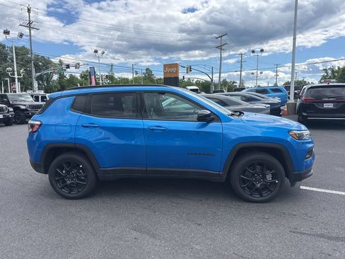 New 2026 Jeep Compass Latitude AWD/4WD image 4