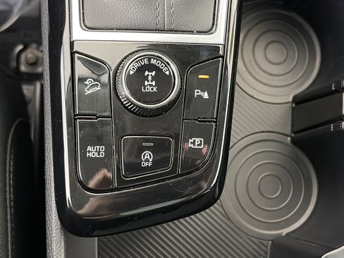 Certified 2025 Kia Sportage EX w/ Premium Package AWD/4WD image 27