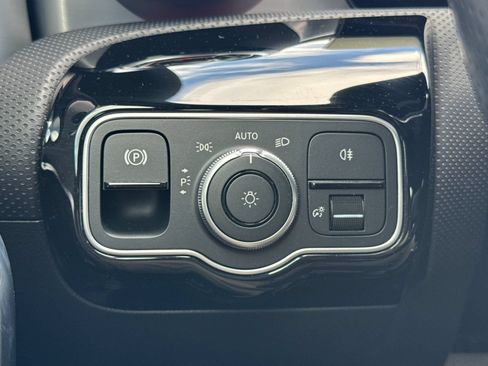 Certified 2023 Mercedes-Benz CLA 250 image 30