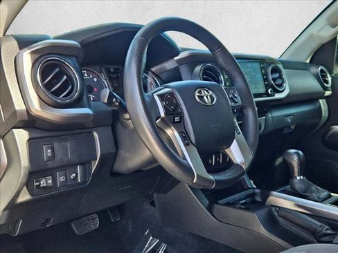 Used 2023 Toyota Tacoma SR5 w/ Technology Package AWD/4WD image 10