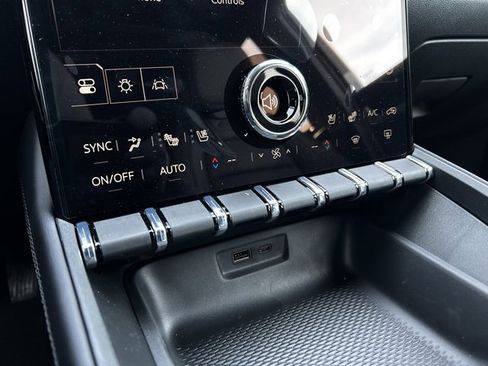 New 2026 GMC Terrain Elevation w/ Elevation Premium Package image 23