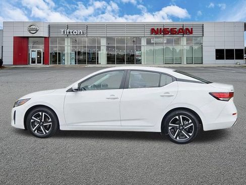 Certified 2024 Nissan Sentra SV FWD image 7