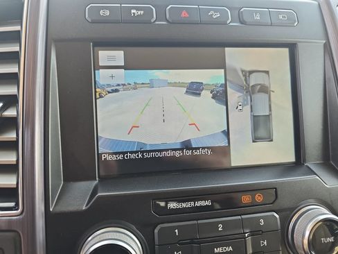 Used 2020 Ford F350 Limited AWD/4WD image 24