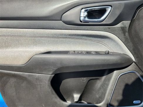 Used 2022 Jeep Compass Latitude w/ Sun and Sound Group image 22