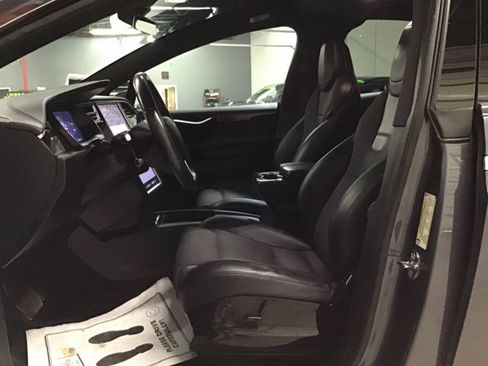 Used 2016 Tesla Model X 60D AWD/4WD image 11