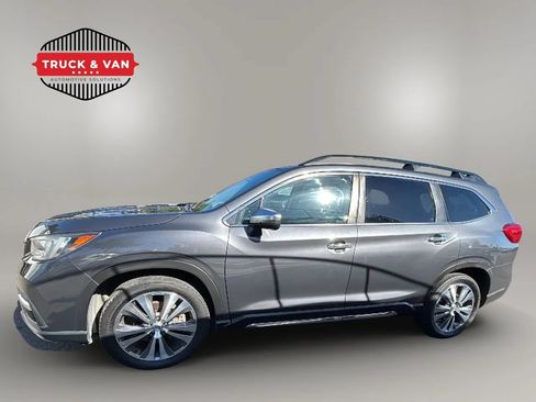 Used 2019 Subaru Ascent Touring w/ Popular Package #3 AWD/4WD image 2