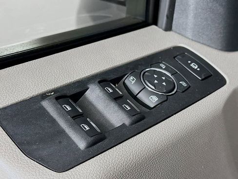 Certified 2020 Ford F250 XLT w/ XLT Premium Package image 29