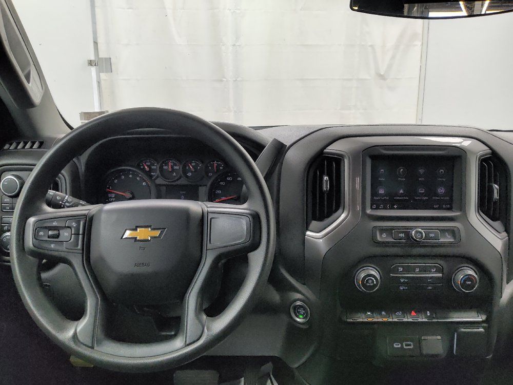 Used 2022 Chevrolet Silverado 1500 Custom AWD/4WD image 22