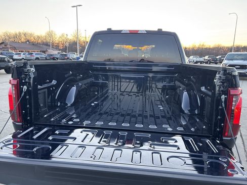 Used 2025 Ford F150 XLT w/ Equipment Group 301A Standard image 5