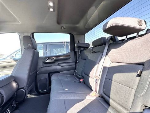 Used 2024 GMC Sierra 1500 Elevation image 26
