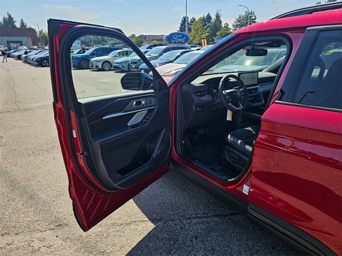 New 2025 Ford Explorer ST w/ Sun And Sound Package image 21