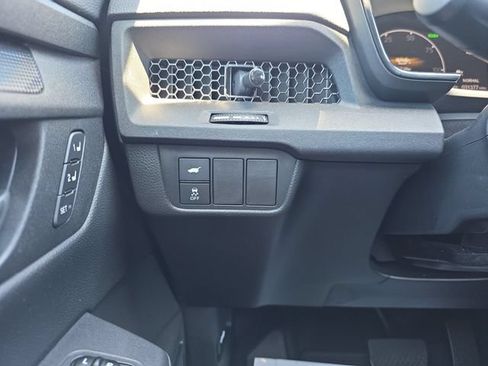 Certified 2025 Honda CR-V Sport-L image 19