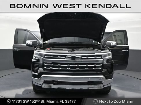 Used 2025 Chevrolet Silverado 1500 LTZ w/ Technology Package image 33