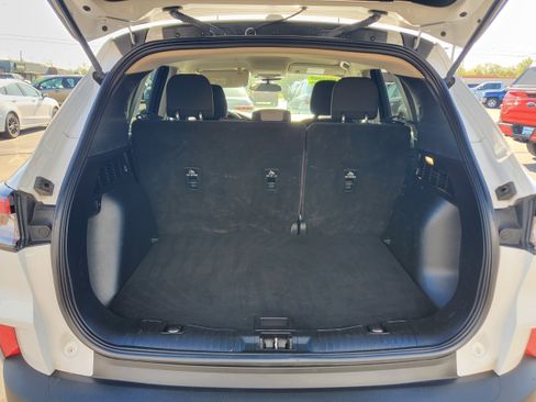 Used 2020 Ford Escape SE FWD image 28