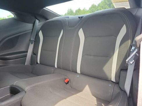 Used 2021 Chevrolet Camaro LT RWD image 10