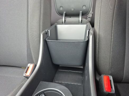 New 2026 Hyundai Kona SE image 31