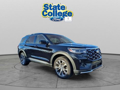 Used 2025 Ford Explorer Platinum w/ Ultimate Package image 2