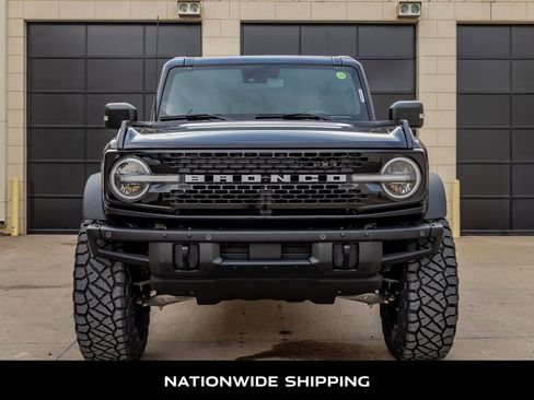 Used 2024 Ford Bronco Wildtrak image 4