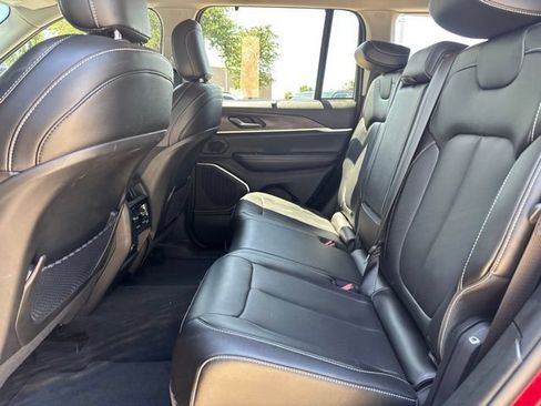Used 2023 Jeep Grand Cherokee 4WD 4xe w/ Luxury Tech Group II image 14