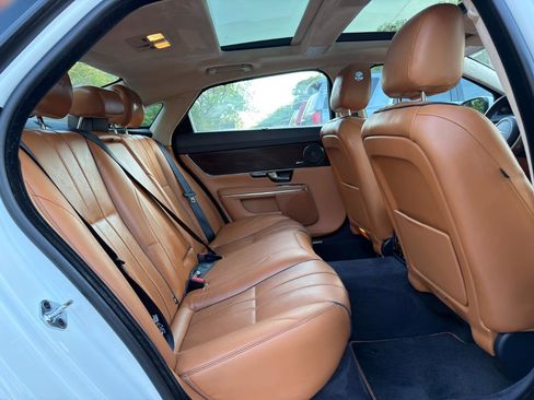 Used 2013 Jaguar XJ L Portfolio AWD/4WD image 17
