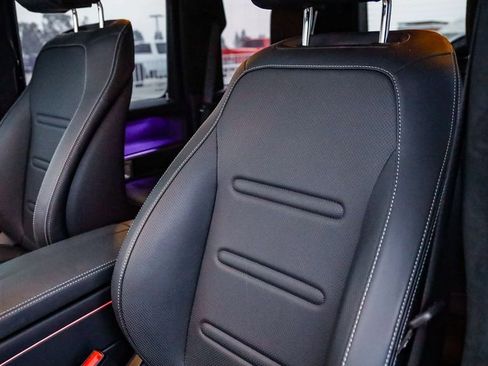 Used 2025 Mercedes-Benz G 550 image 30