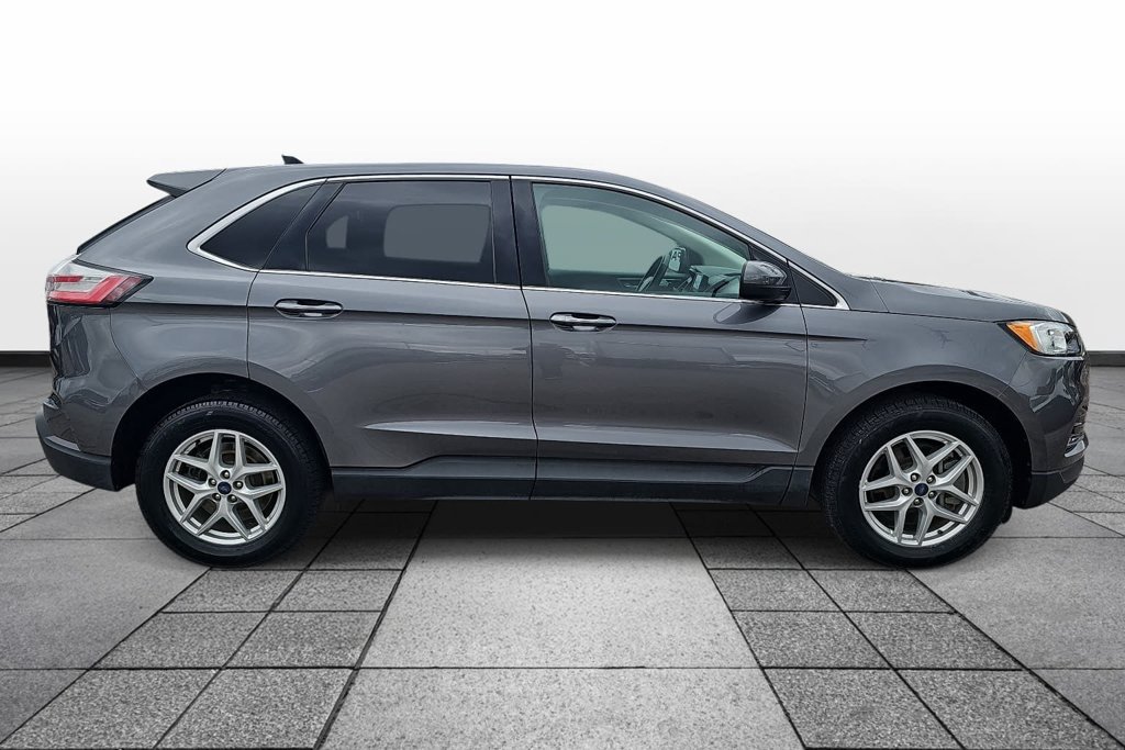 Used 2022 Ford Edge SEL AWD/4WD image 4