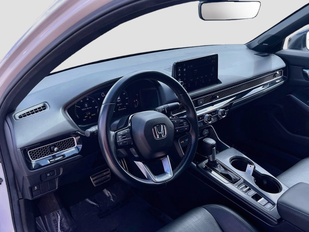 Used 2025 Honda Civic Sport Touring image 9