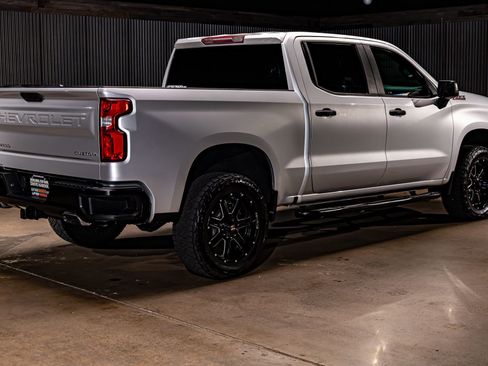 Used 2021 Chevrolet Silverado 1500 Custom Trail Boss image 9