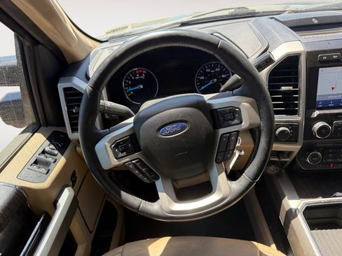 Used 2021 Ford F250 Lariat w/ Tremor Off-Road Package AWD/4WD image 12