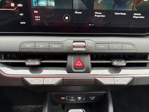 New 2026 Kia K4 EX FWD image 14