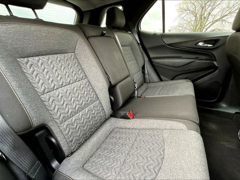 Used 2024 Chevrolet Equinox LT image 25