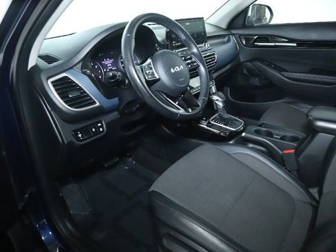 Used 2022 Kia Seltos S image 17