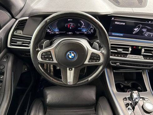 Used 2022 BMW X5 xDrive45e w/ M Sport Package AWD/4WD image 13