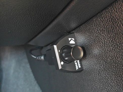 Used 2019 Chevrolet Colorado ZR2 image 41