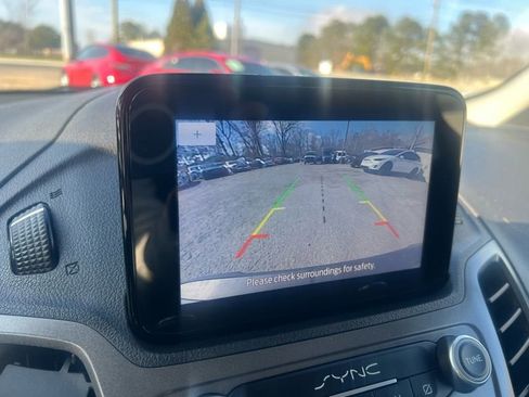 Used 2020 Ford Transit Connect XL image 28