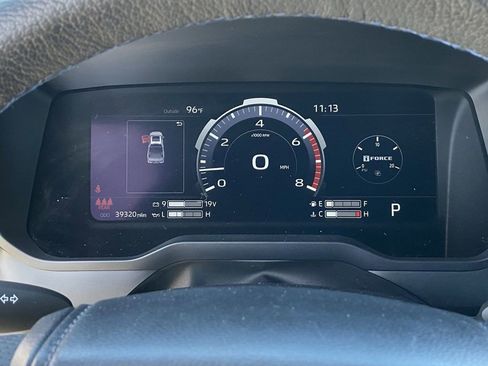 Used 2023 Toyota Tundra Platinum image 32