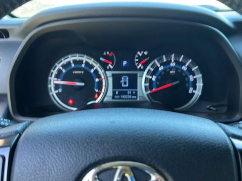 Used 2016 Toyota 4Runner Trail Premium AWD/4WD image 25