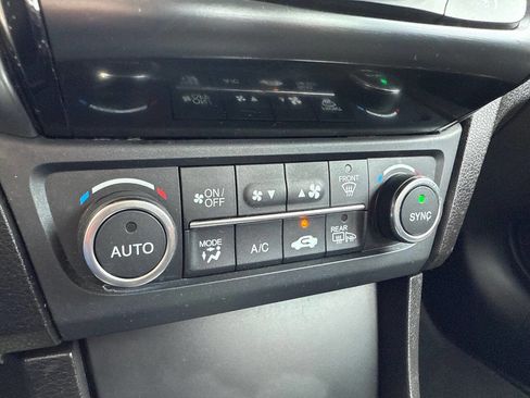 Used 2020 Acura ILX image 42