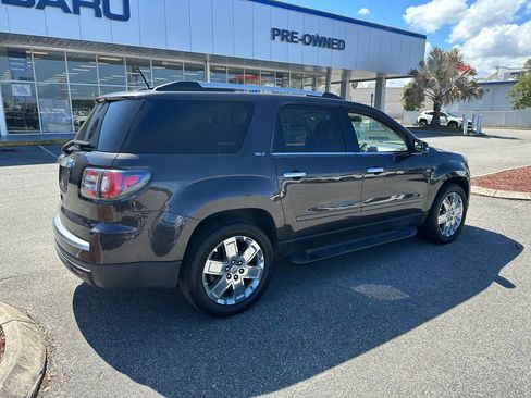 Used 2017 GMC Acadia Limited SLT image 5